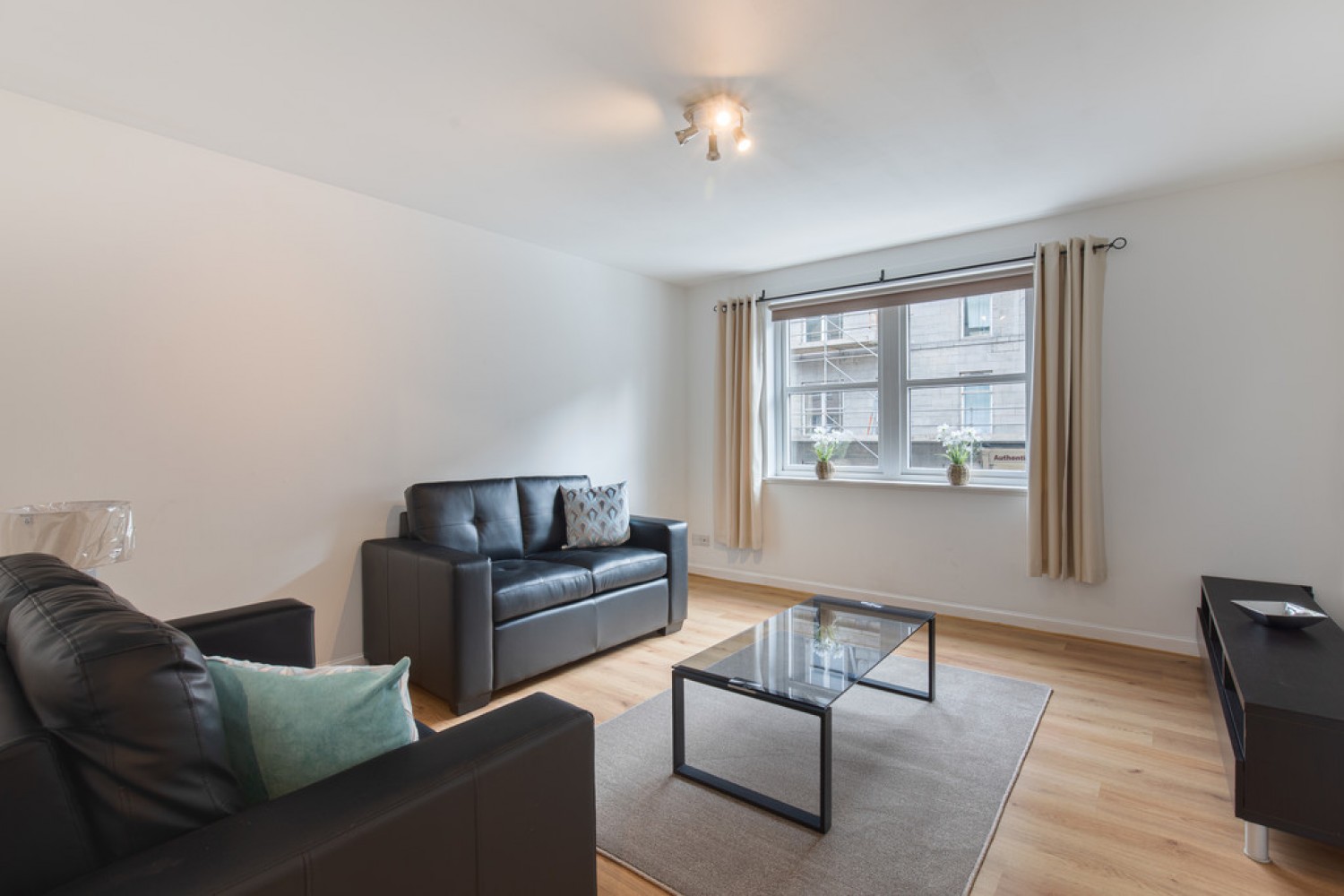 2 bedroom Flat for Sale King Street, Aberdeen