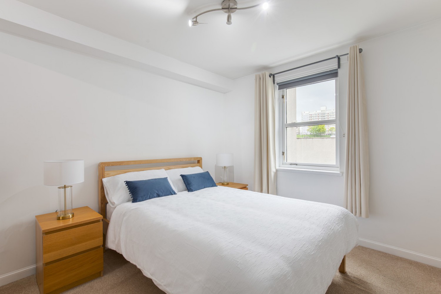 2 bedroom Flat for Sale King Street, Aberdeen