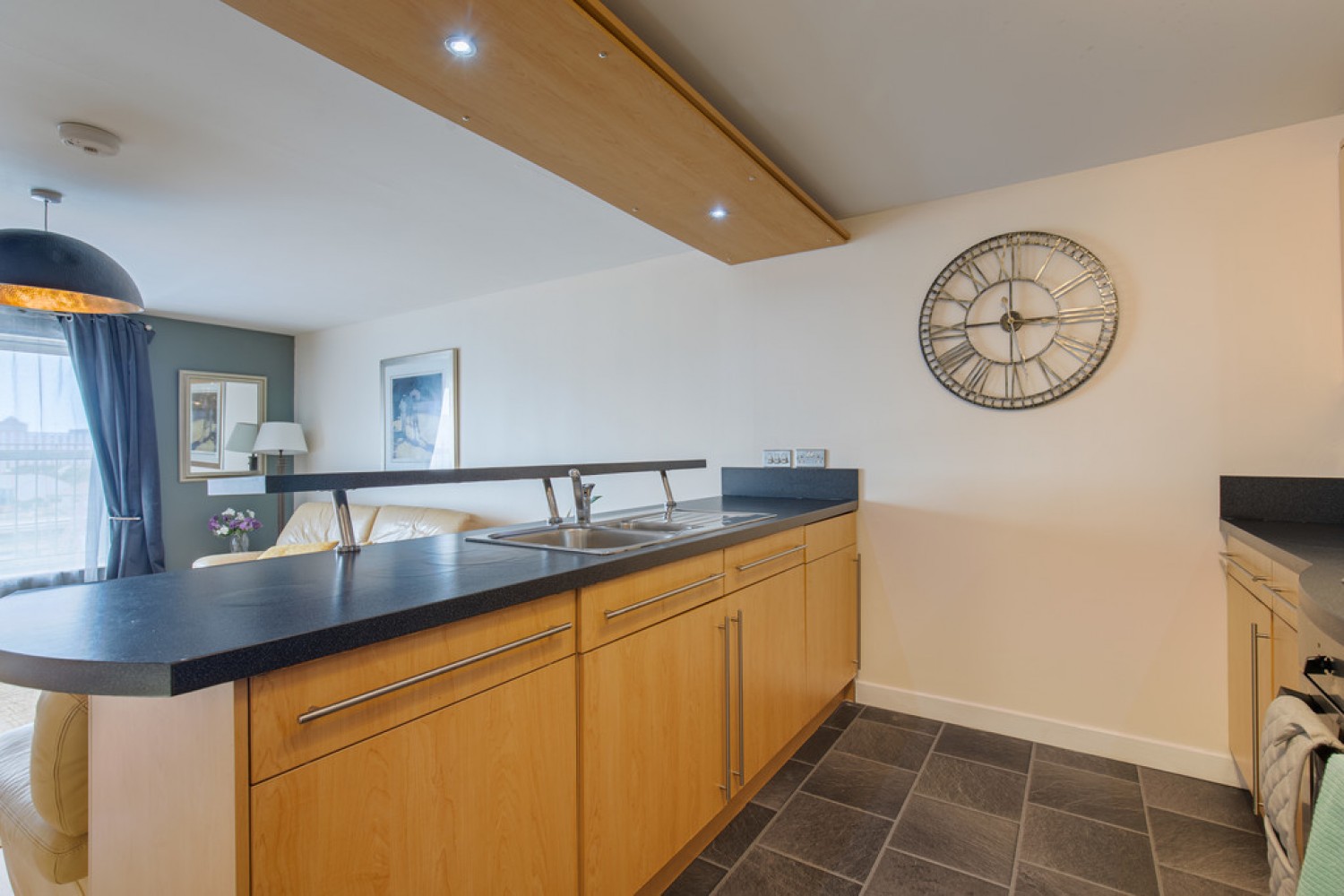 2 bedroom Flat for Sale Affleck Street, Aberdeen
