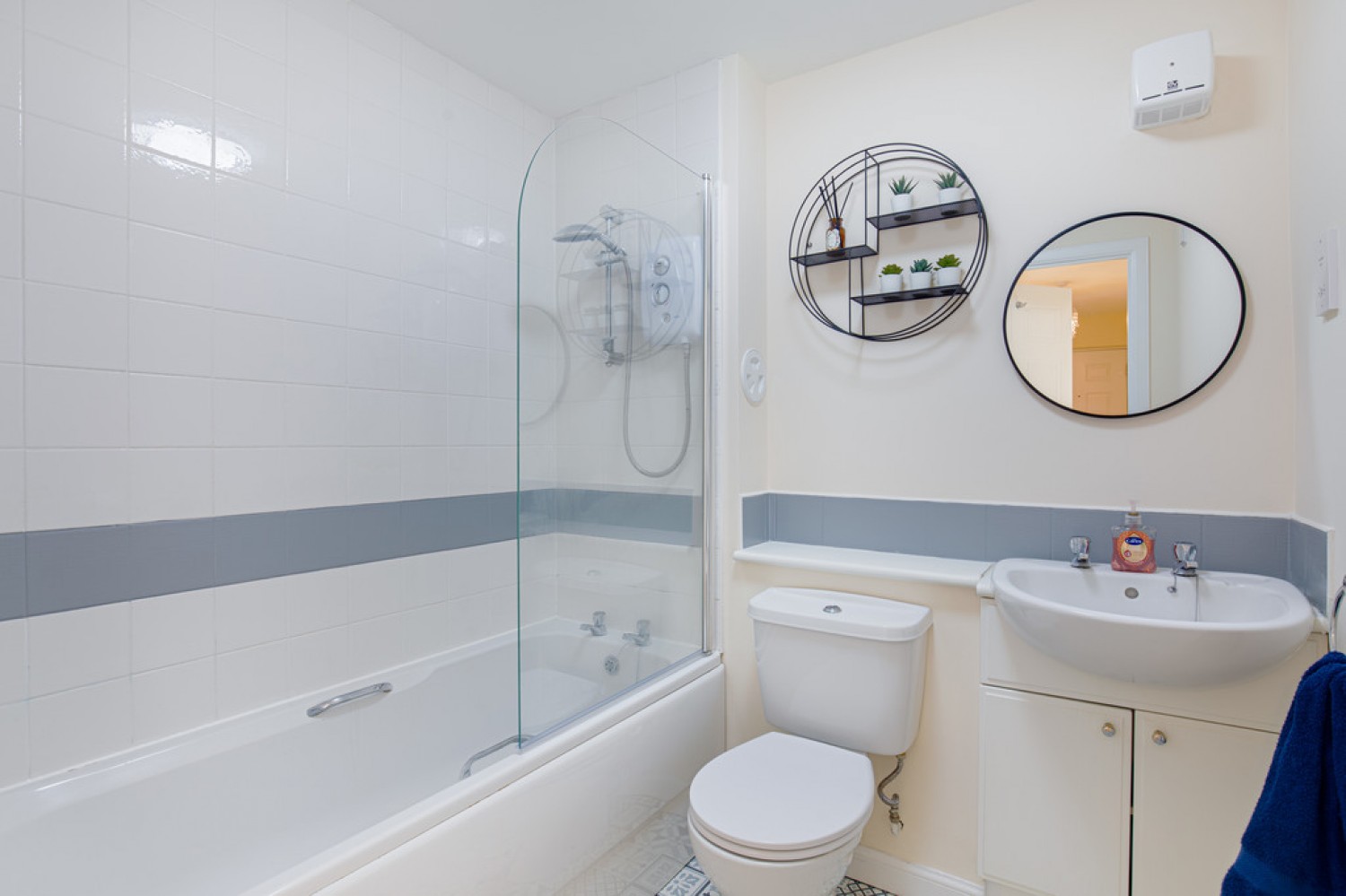 2 bedroom Flat for Letting Eday Road, Aberdeen