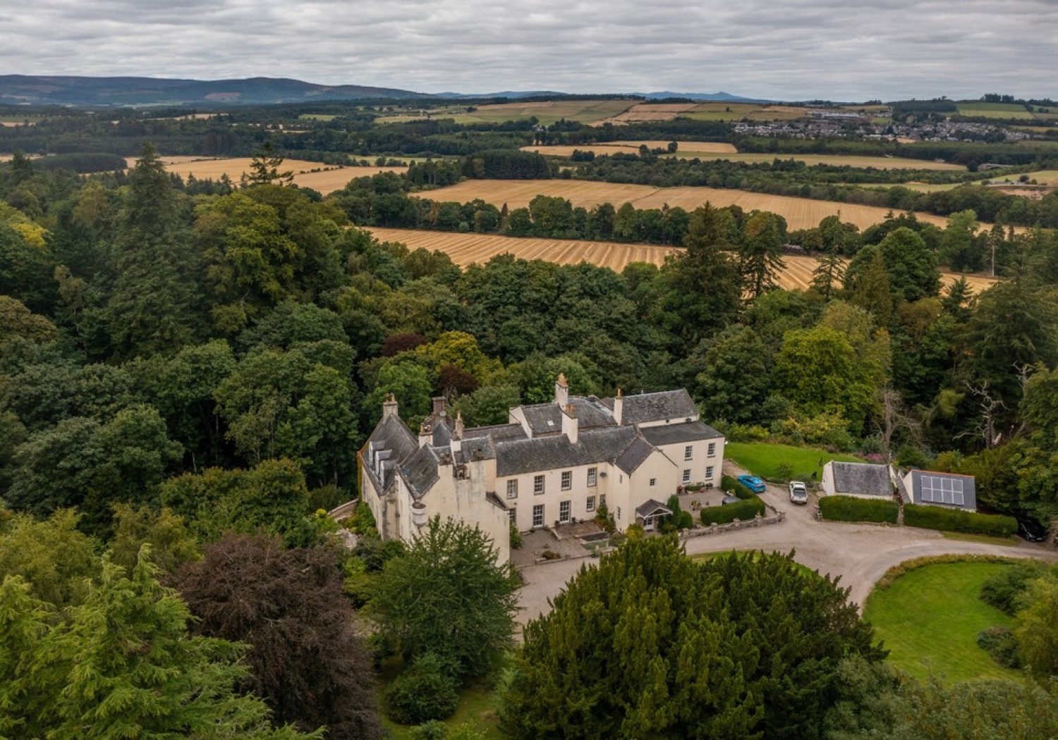 5 bedroom House for Sale Durris House East, Banchory