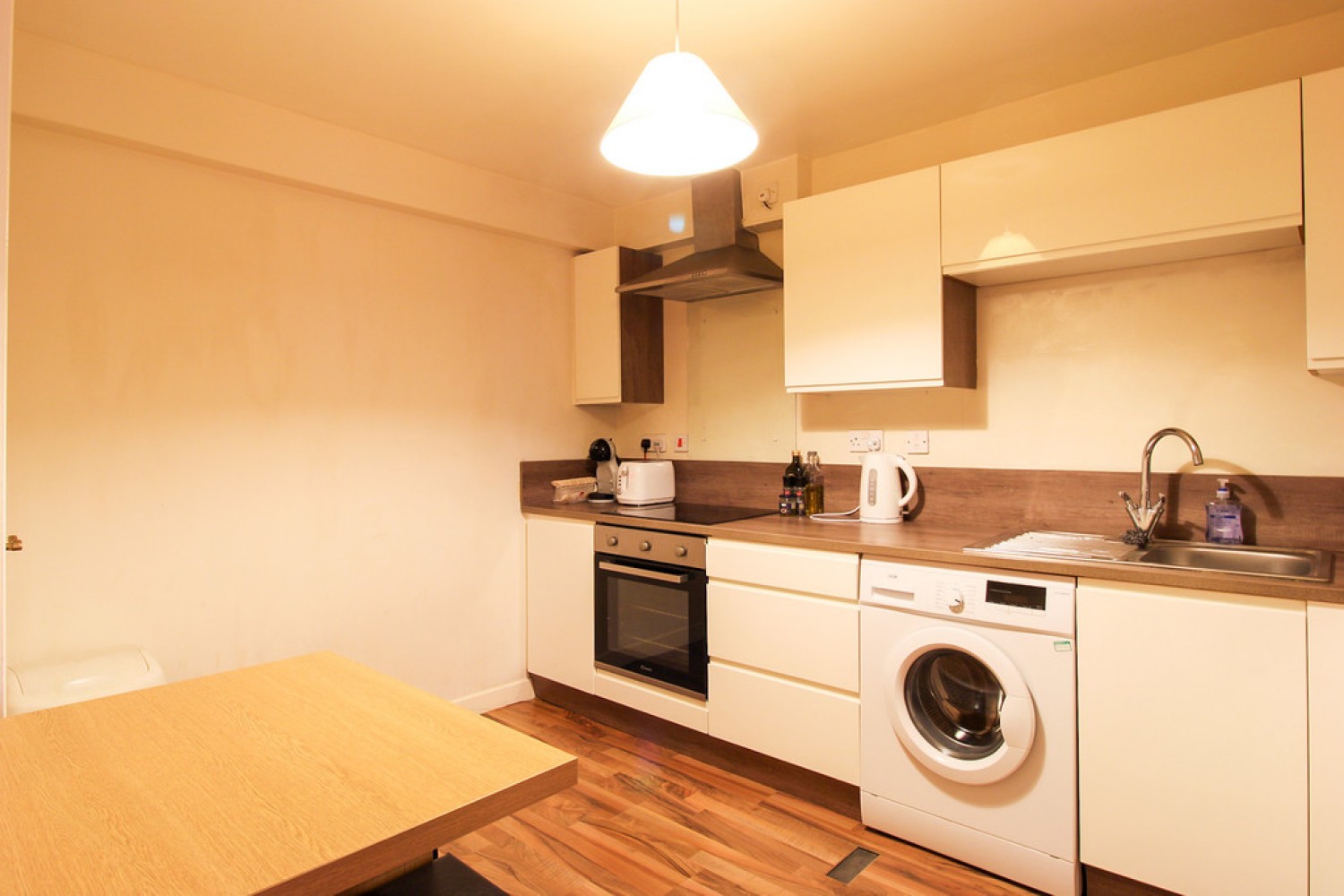 2 bedroom Flat for Sale Fraser Place, Aberdeen