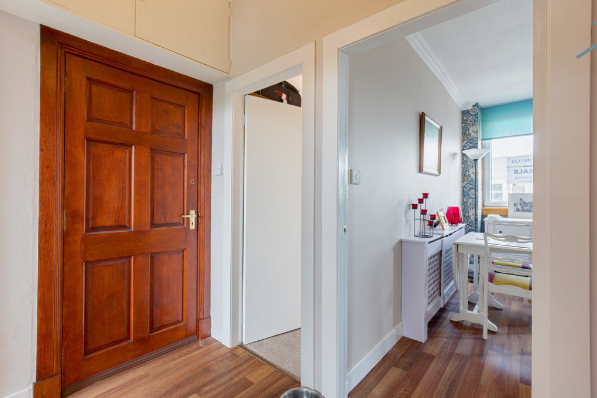 Rosemount Place Flat B, Aberdeen