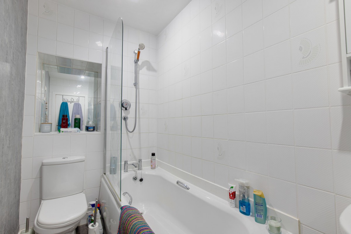 Rosemount Place Flat B, Aberdeen