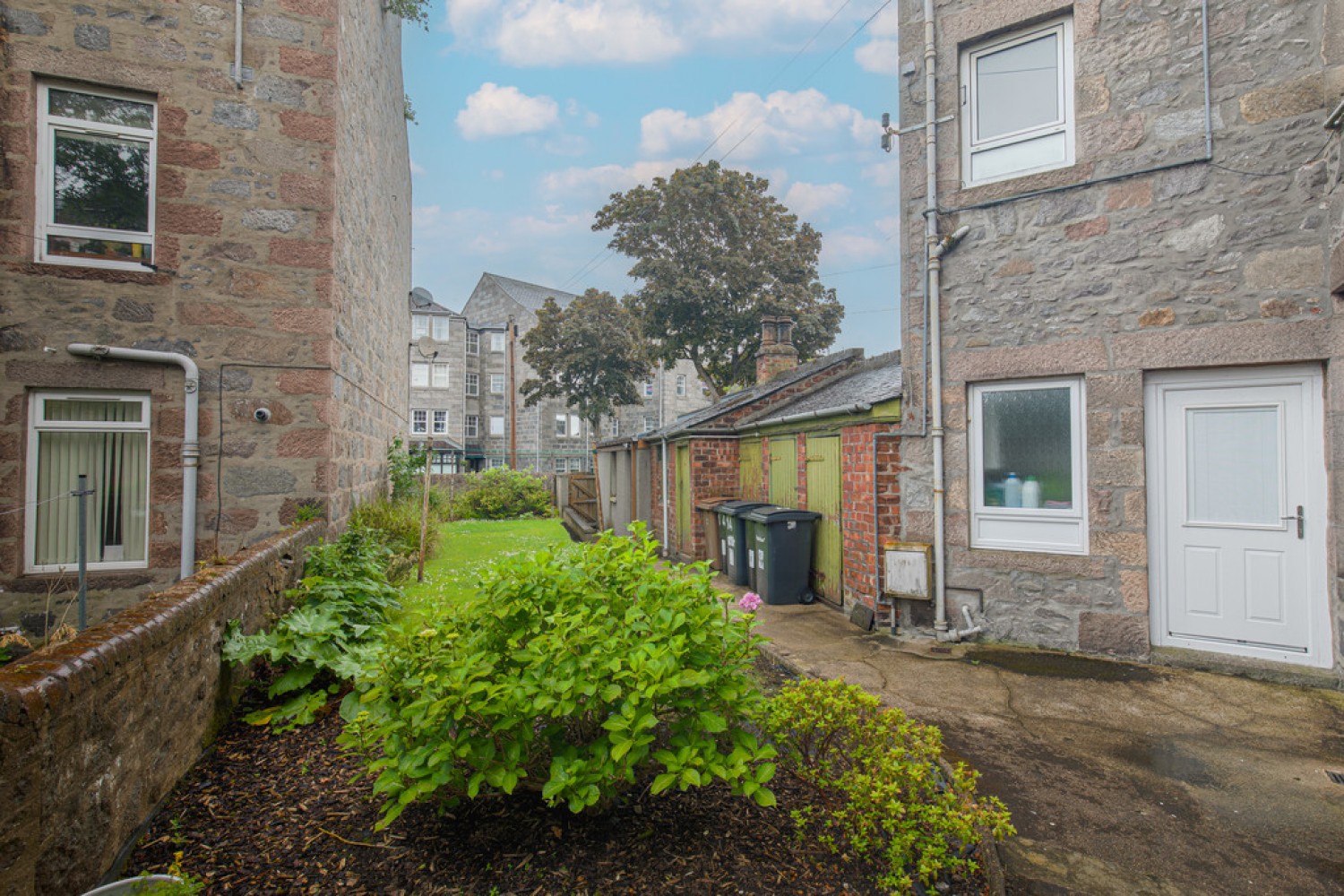 2 bedroom Flat for Sale Beechgrove Terrace, Aberdeen