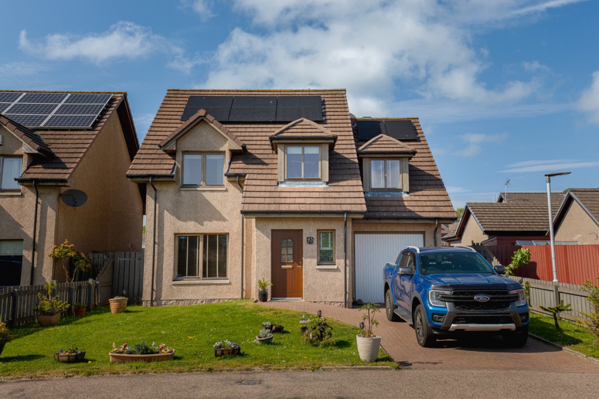 Provost Florence Drive, Oldmeldrum, Inverurie