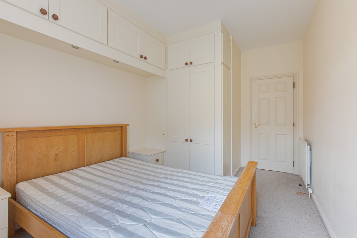 2 bedroom Flat for Letting Corunna Place