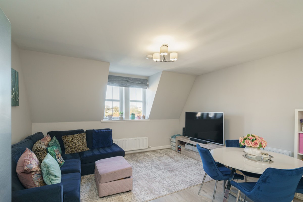Perwinnes Crescent, Aberdeen