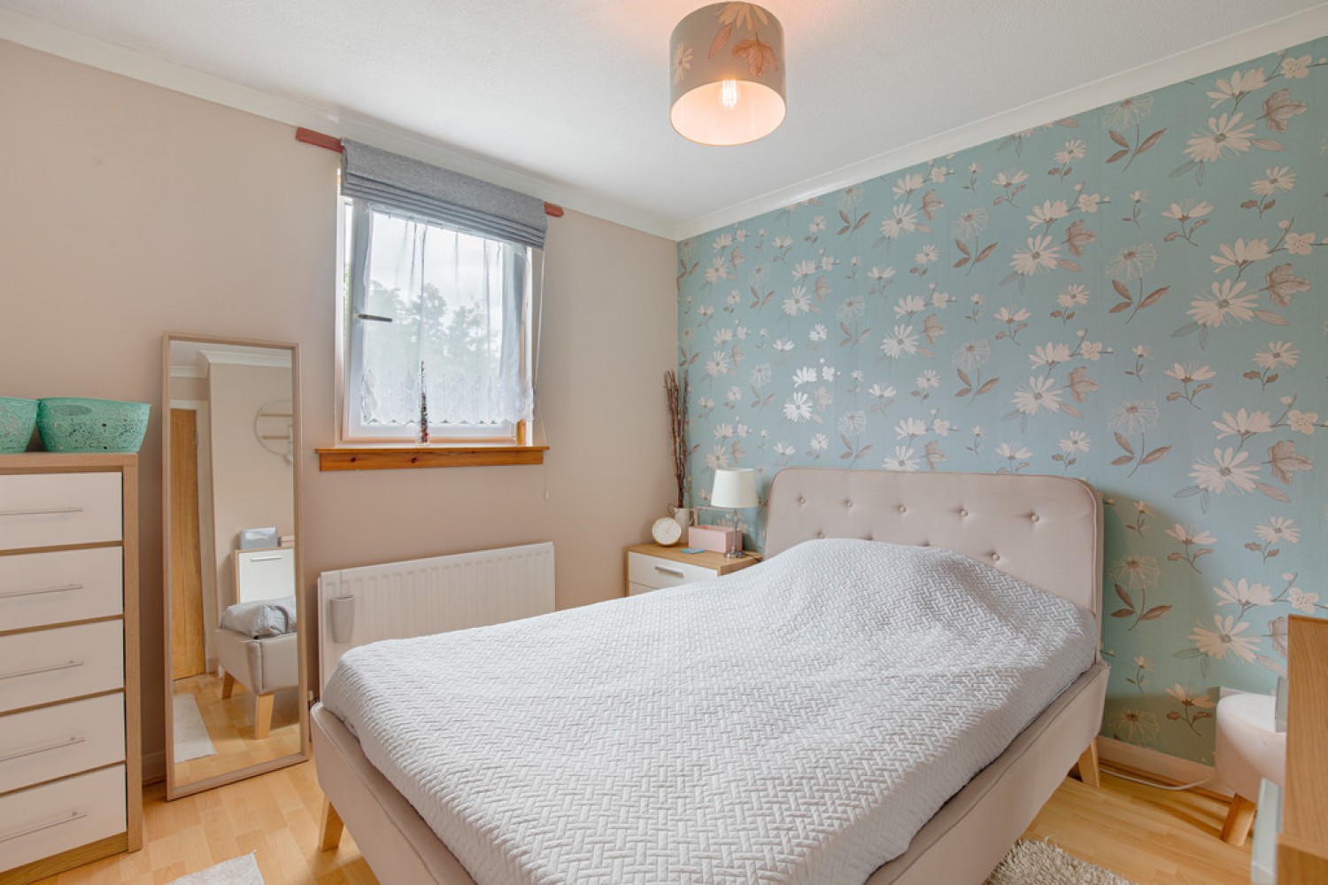2 bedroom Flat for Letting Rosebank Gardens, Aberdeen