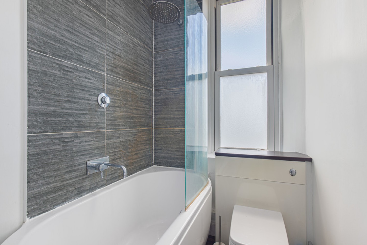 3 bedroom Flat for Sale Union Grove, Aberdeen
