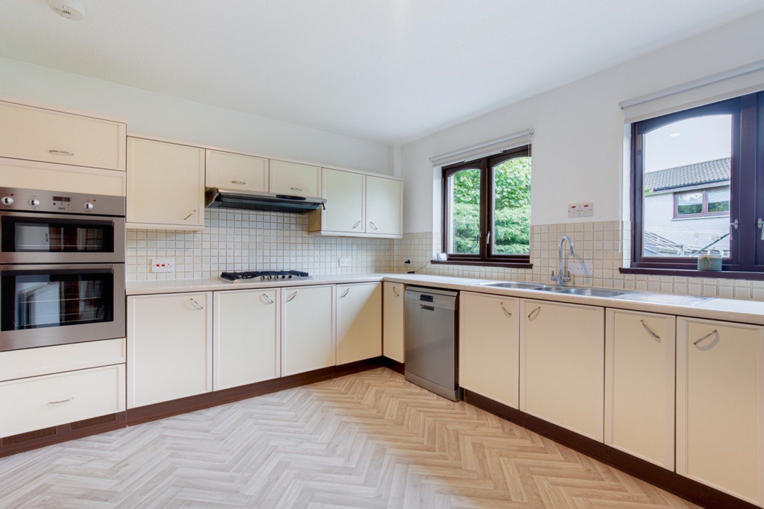 5 bedroom House for Letting Earlspark Crescent, Aberdeen