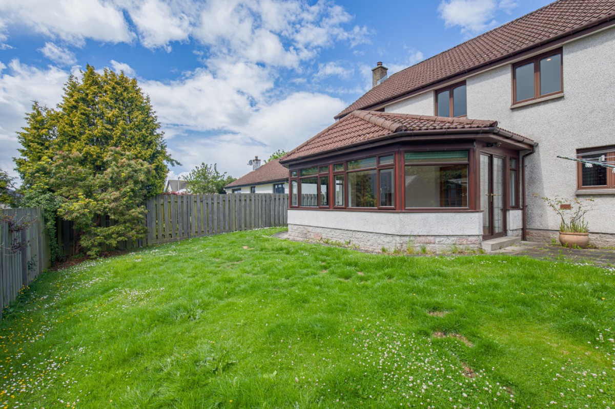 Earlspark Crescent, Aberdeen