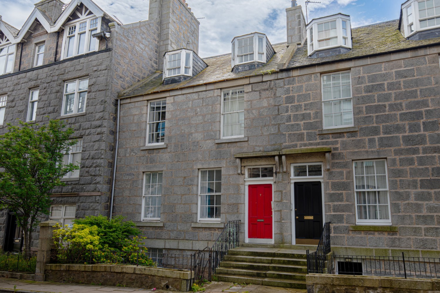 2 bedroom Flat for Sale Aberdeen