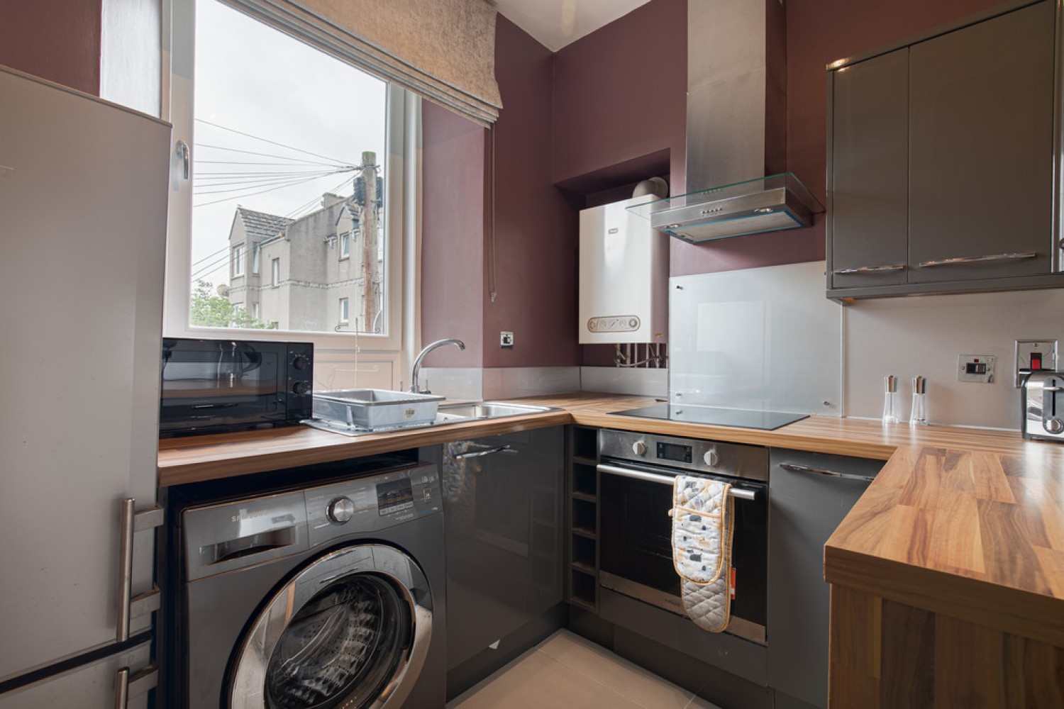 2 bedroom Flat for Letting Whitehall Place, Aberdeen