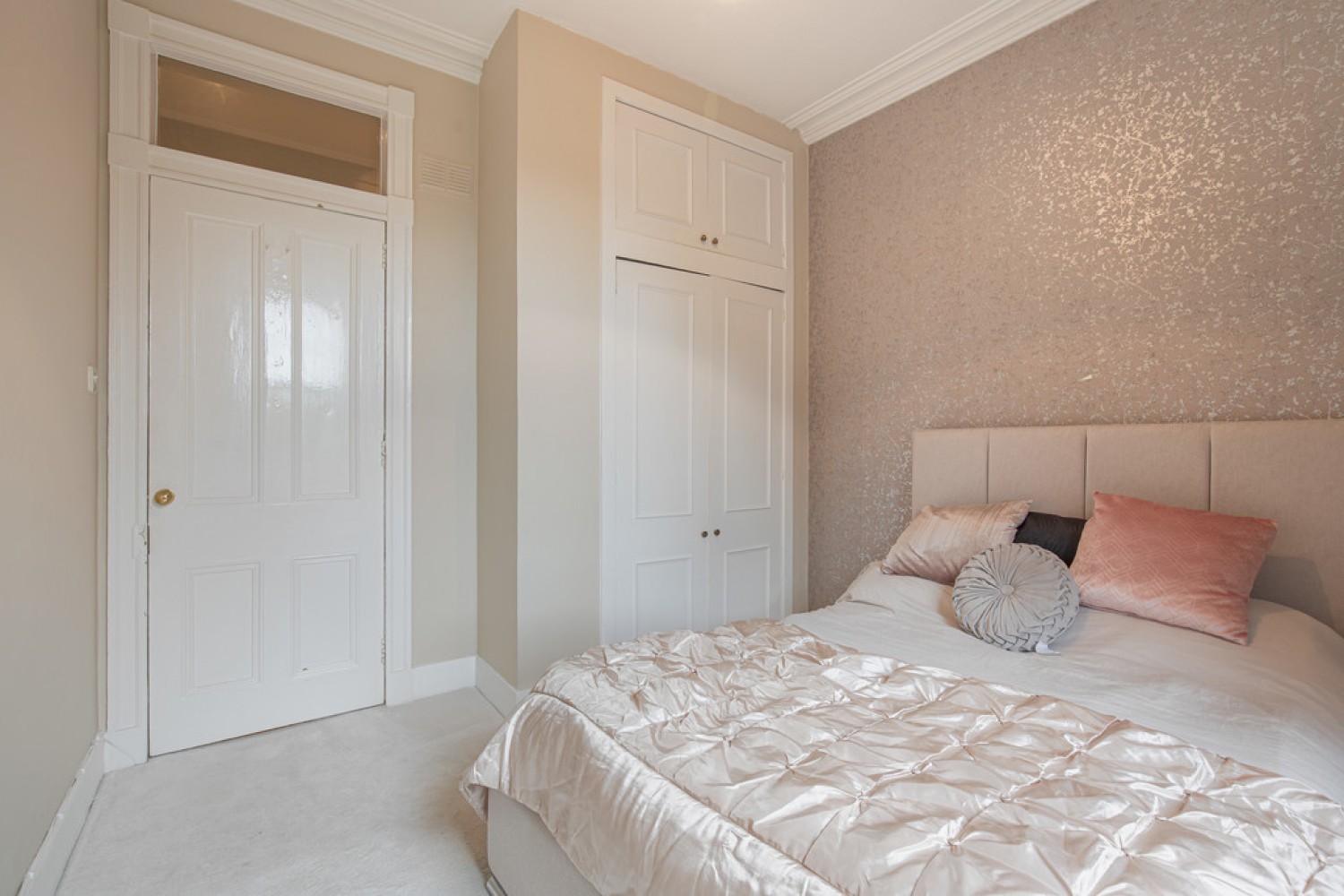 2 bedroom Flat for Letting Whitehall Place, Aberdeen