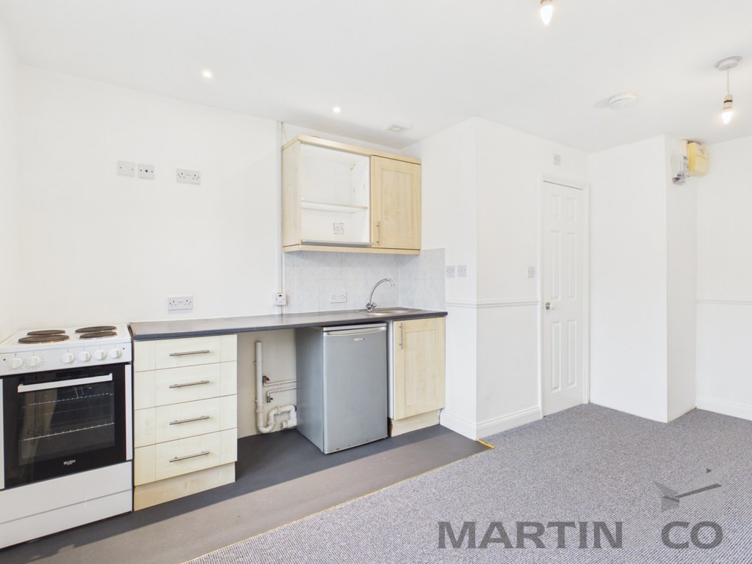 0 bedroom Flat for Letting Lye Lane, Bricket Wood