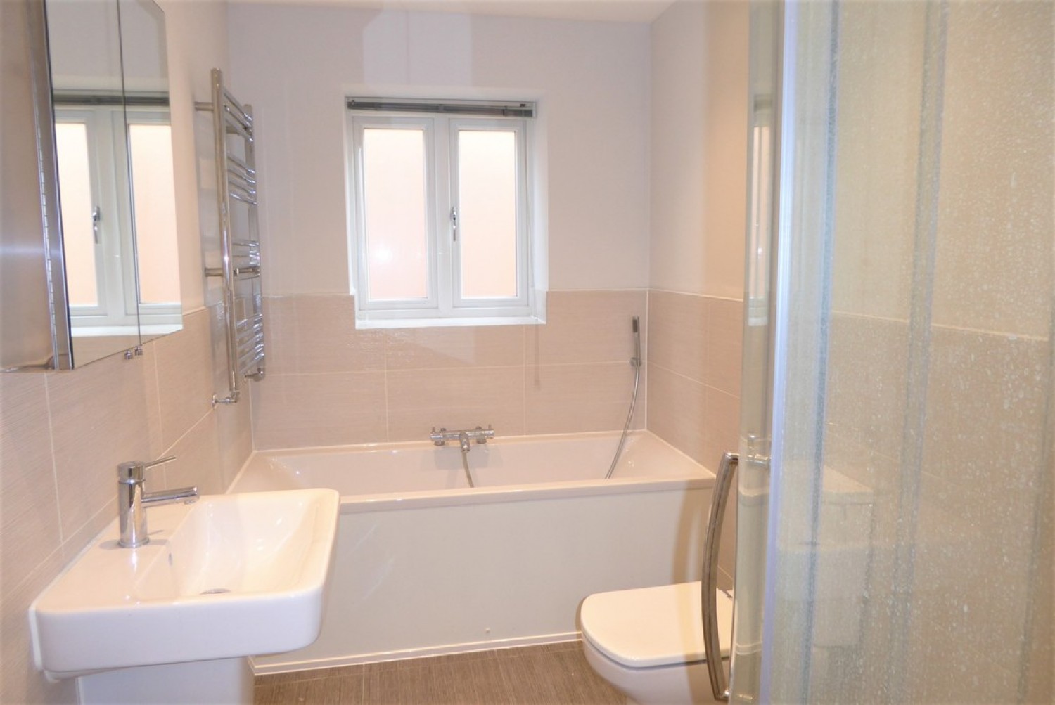 4 bedroom House for Letting High Grove