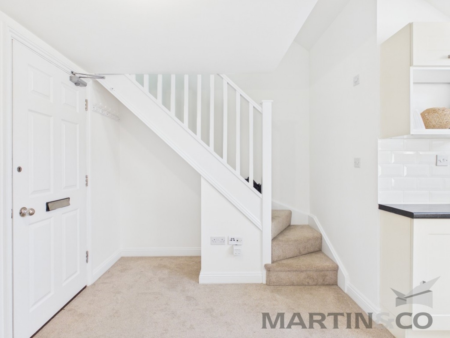 1 bedroom Flat for Letting Acorn Lodge, Lye Lane