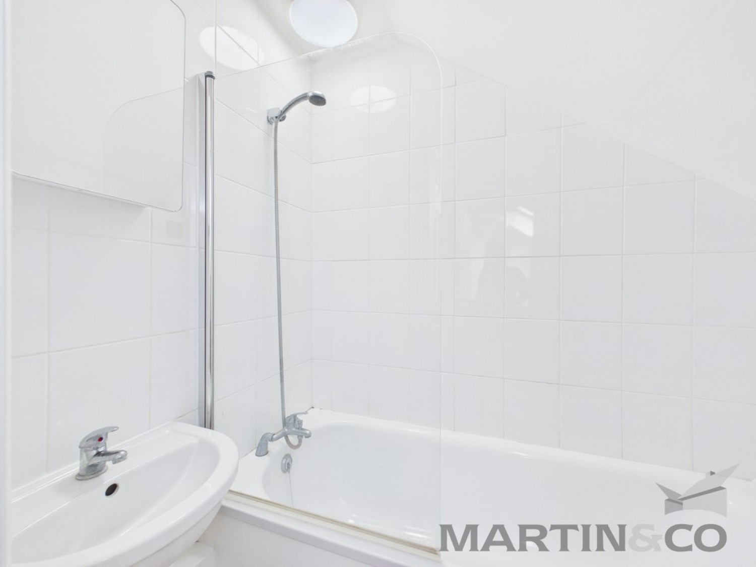 1 bedroom Flat for Letting Acorn Lodge, Lye Lane