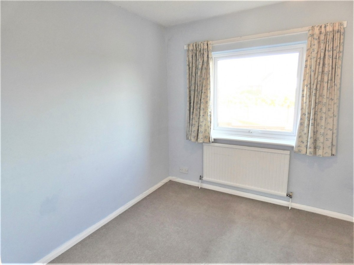 Aldbury Close in Jersey Farm