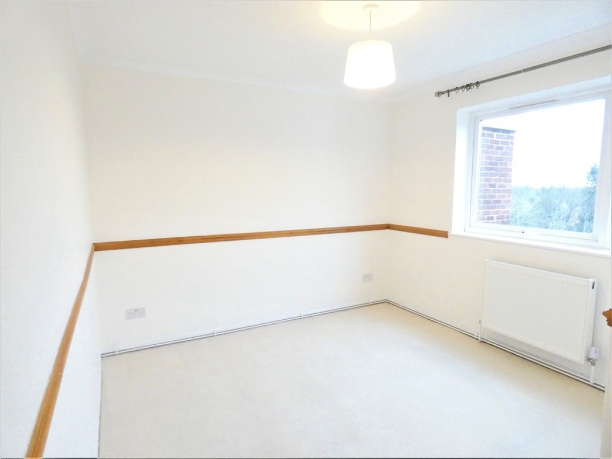 Eastbury Court on Lemsford Road