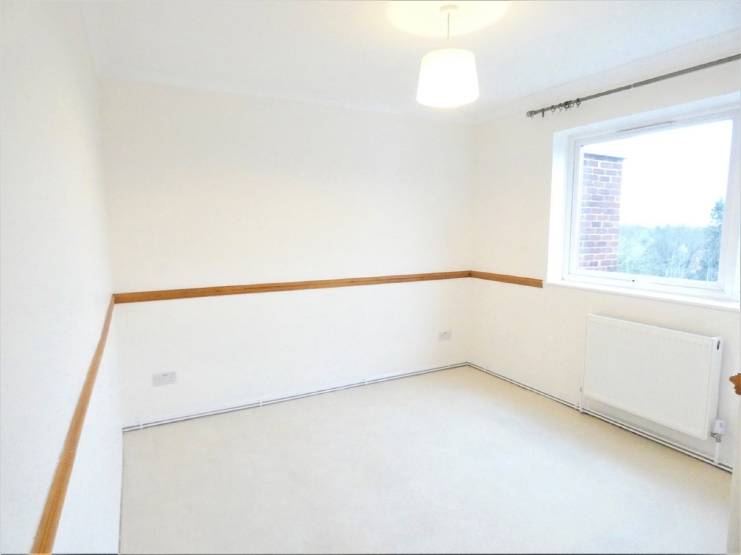 Eastbury Court on Lemsford Road