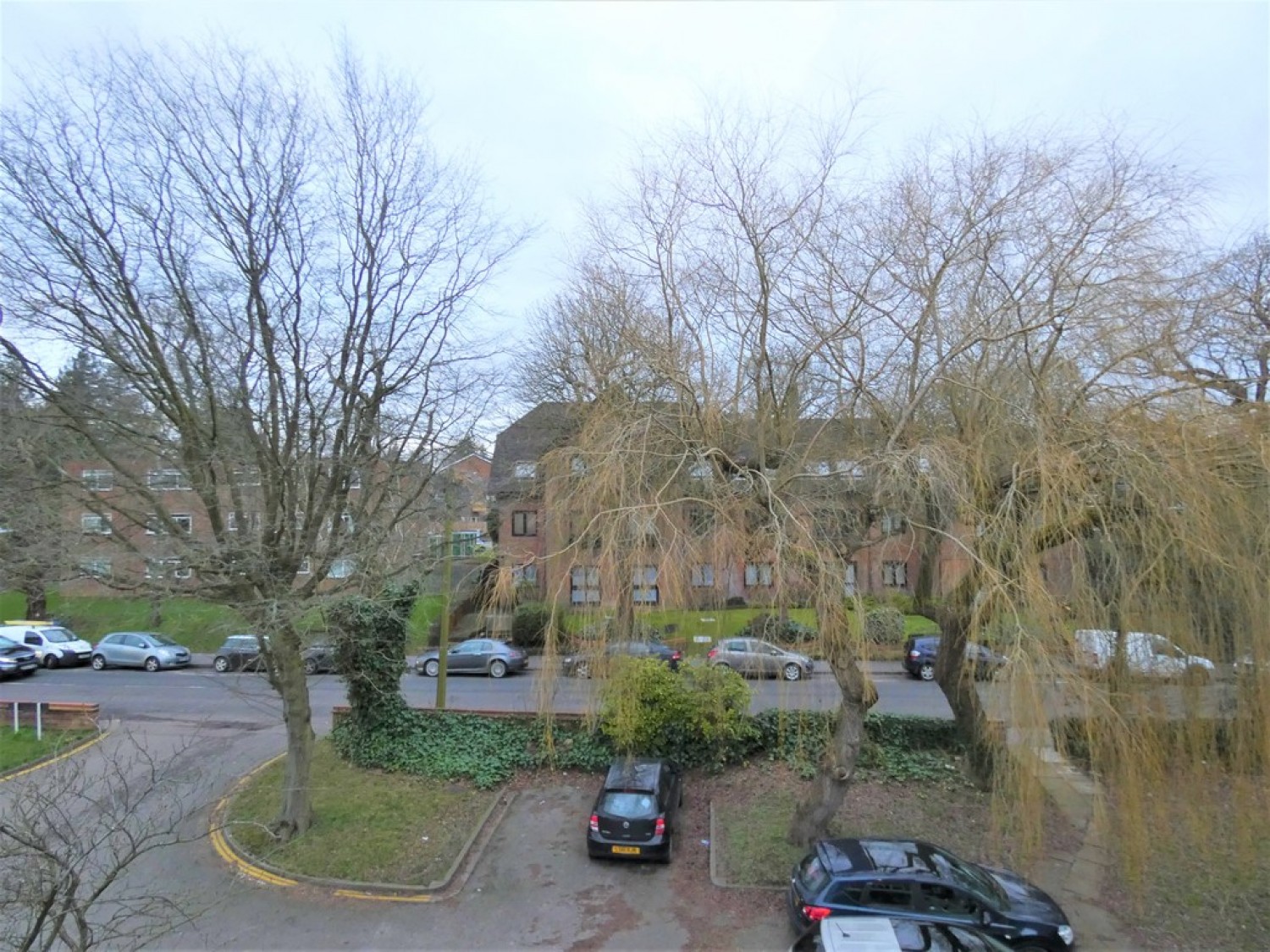 Eastbury Court on Lemsford Road