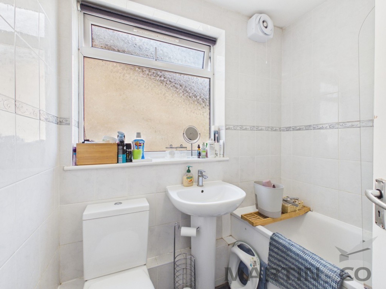 2 bedroom Flat for Letting The Beeches in Park Street