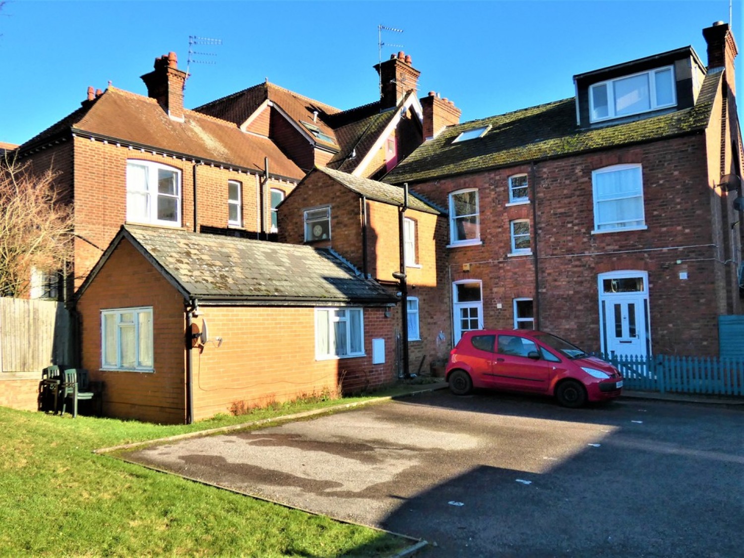 Upper Lattimore Road, St Albans