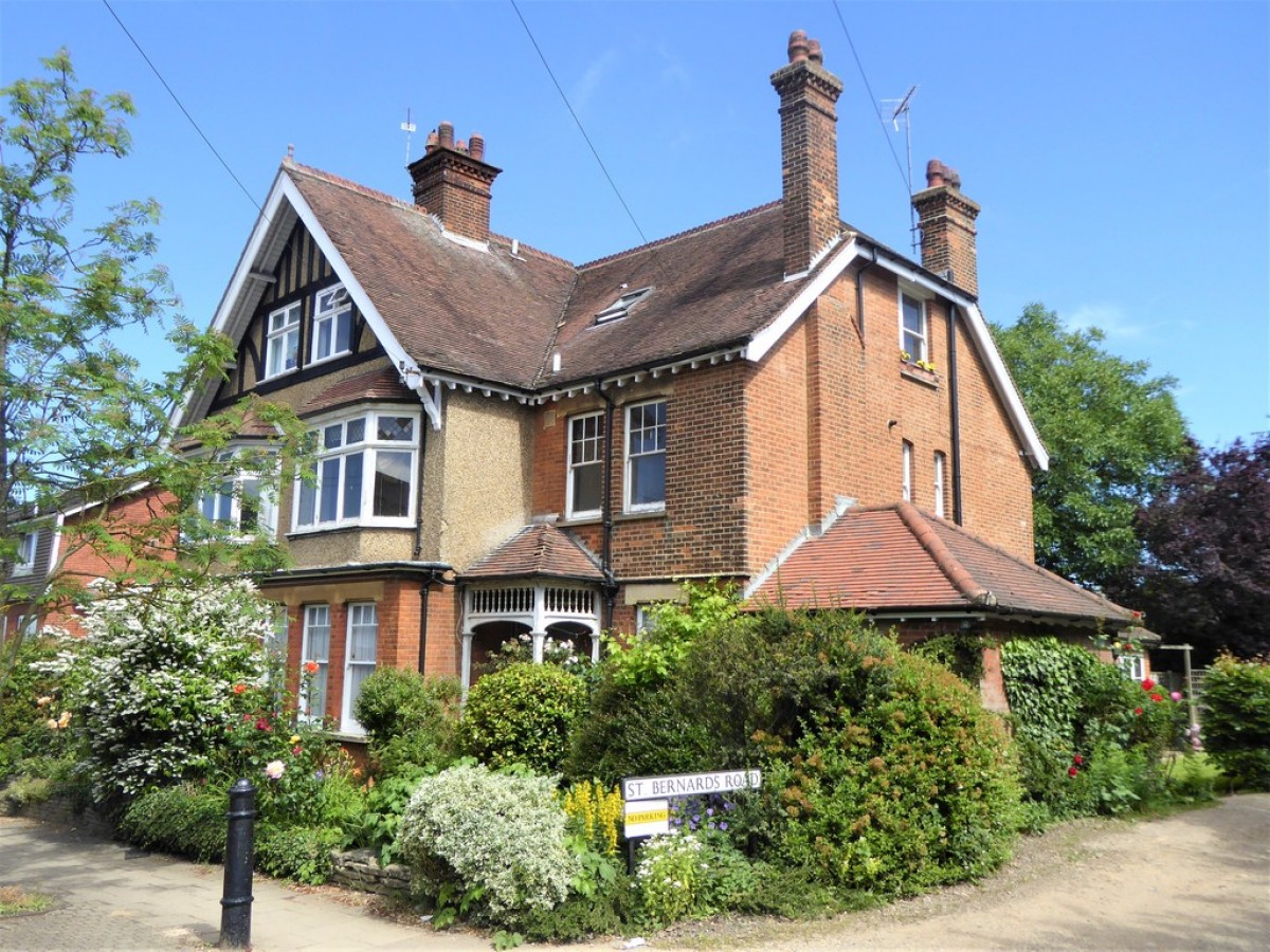 Carlisle Ave, St Albans