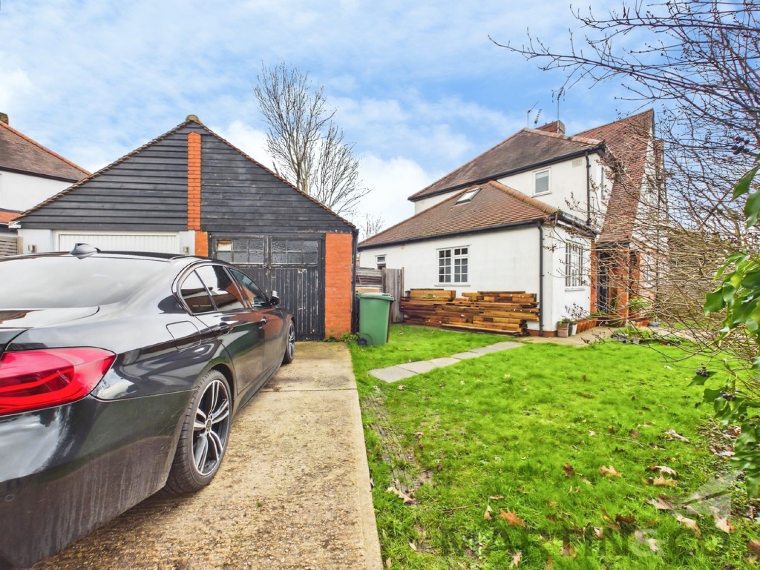 3 bedroom House for Letting Tavistock Avenue, St Albans