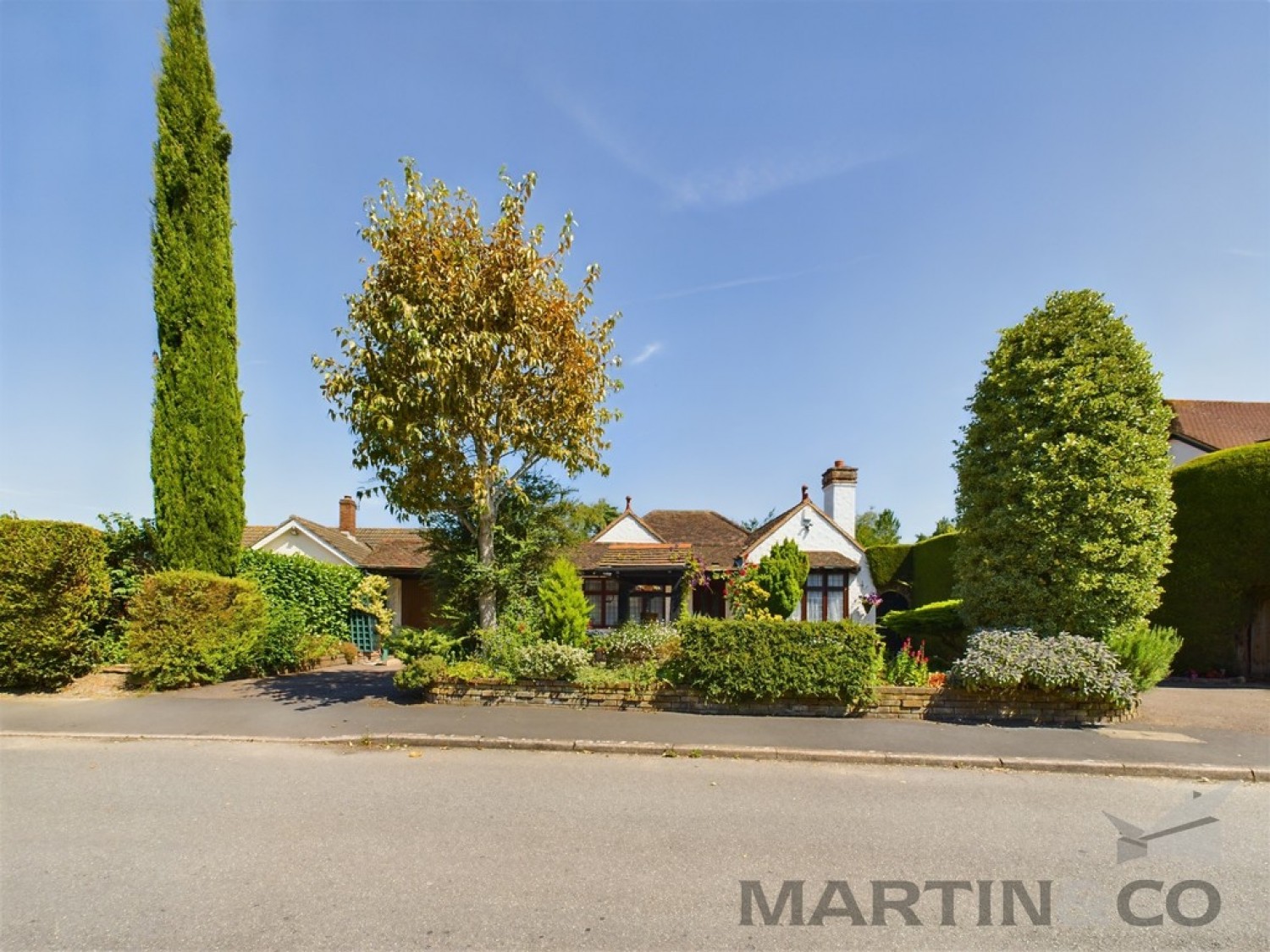 Burston Drive, Park Street, St Albans