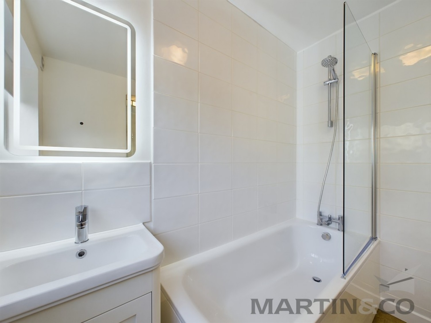 2 bedroom Flat for Letting Pondsmeade, Redbourn, St Albans