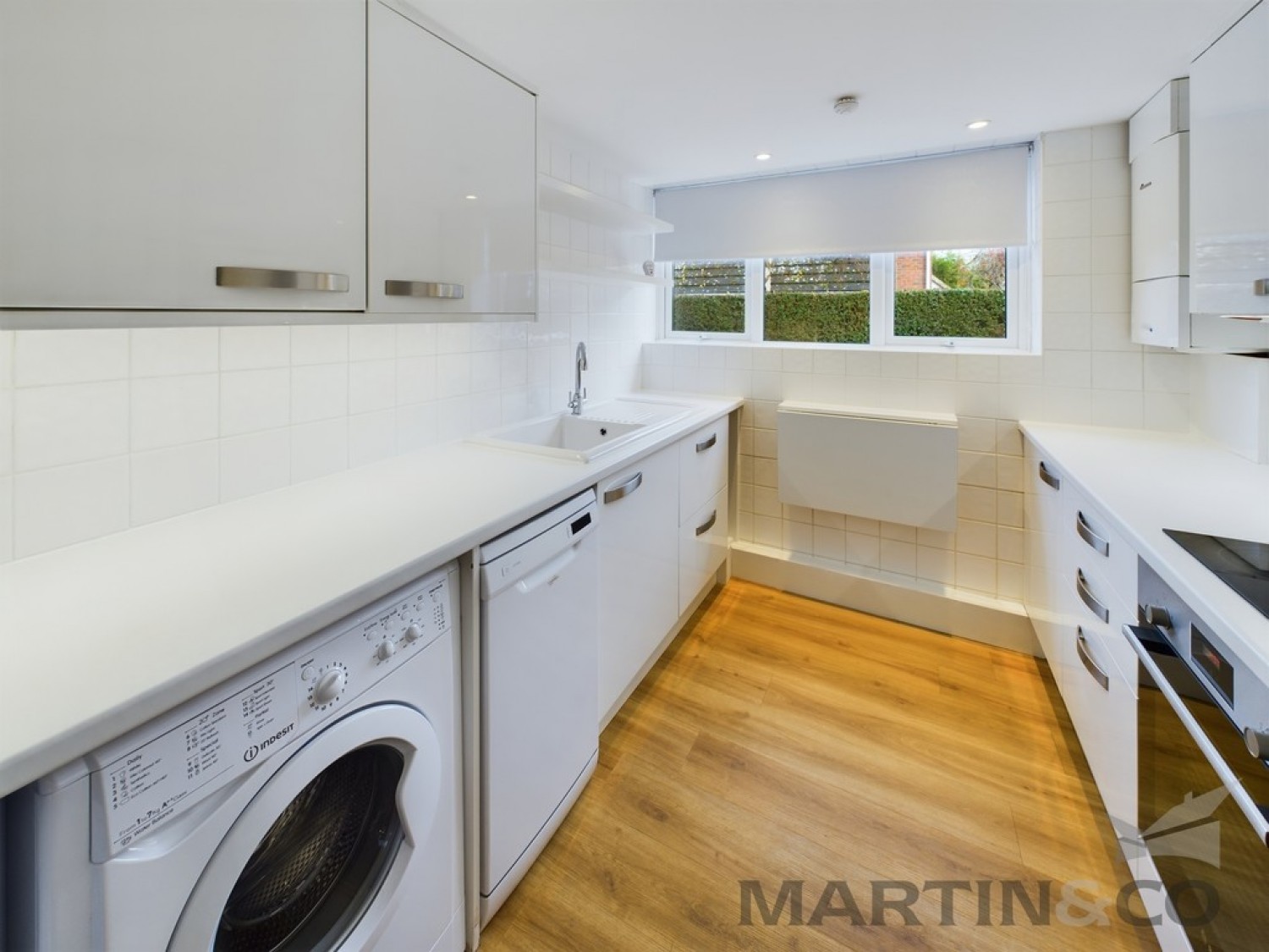 2 bedroom Flat for Letting Pondsmeade, Redbourn, St Albans