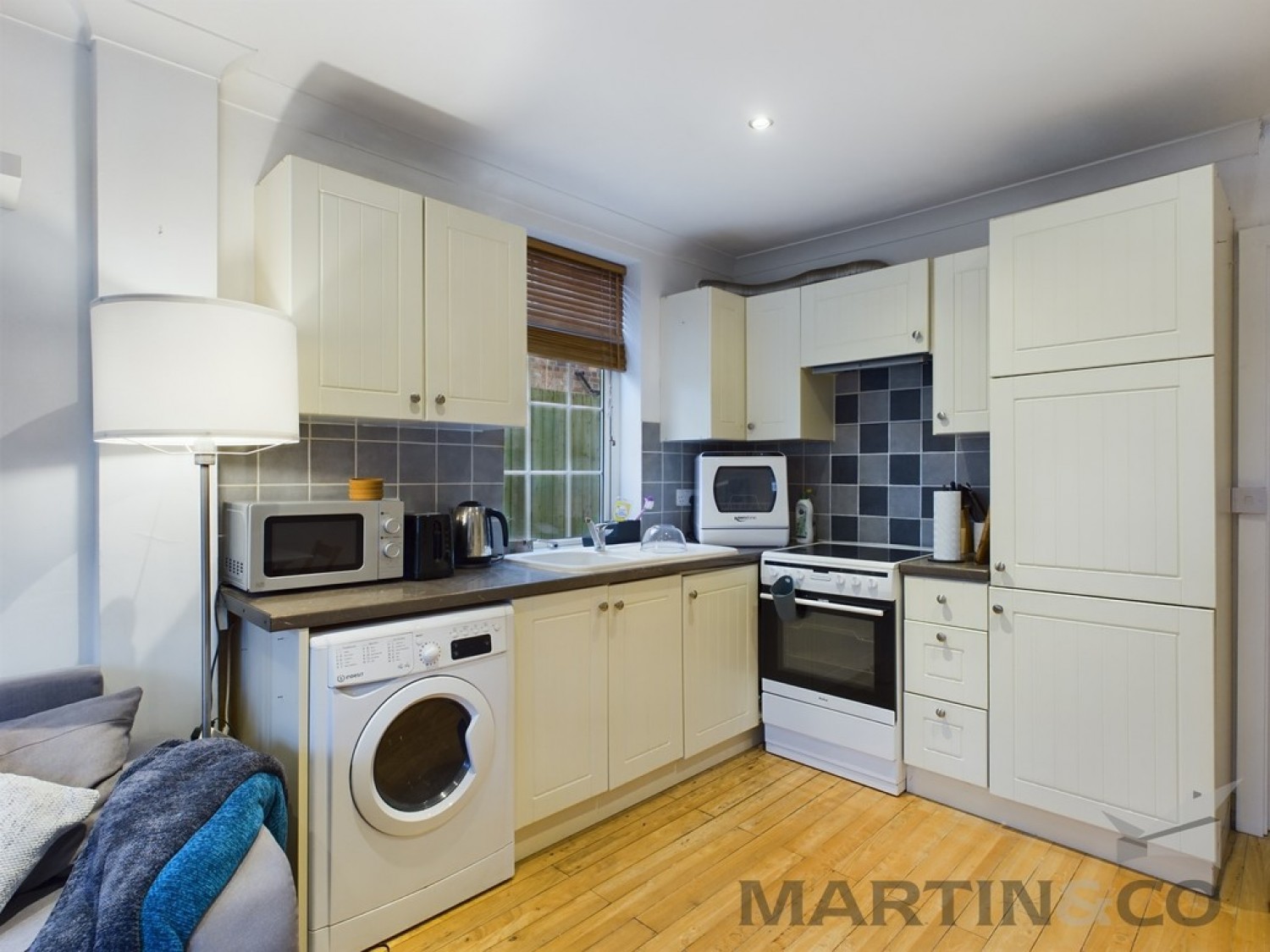 1 bedroom Flat for Letting Granville Road, St Albans, Herts