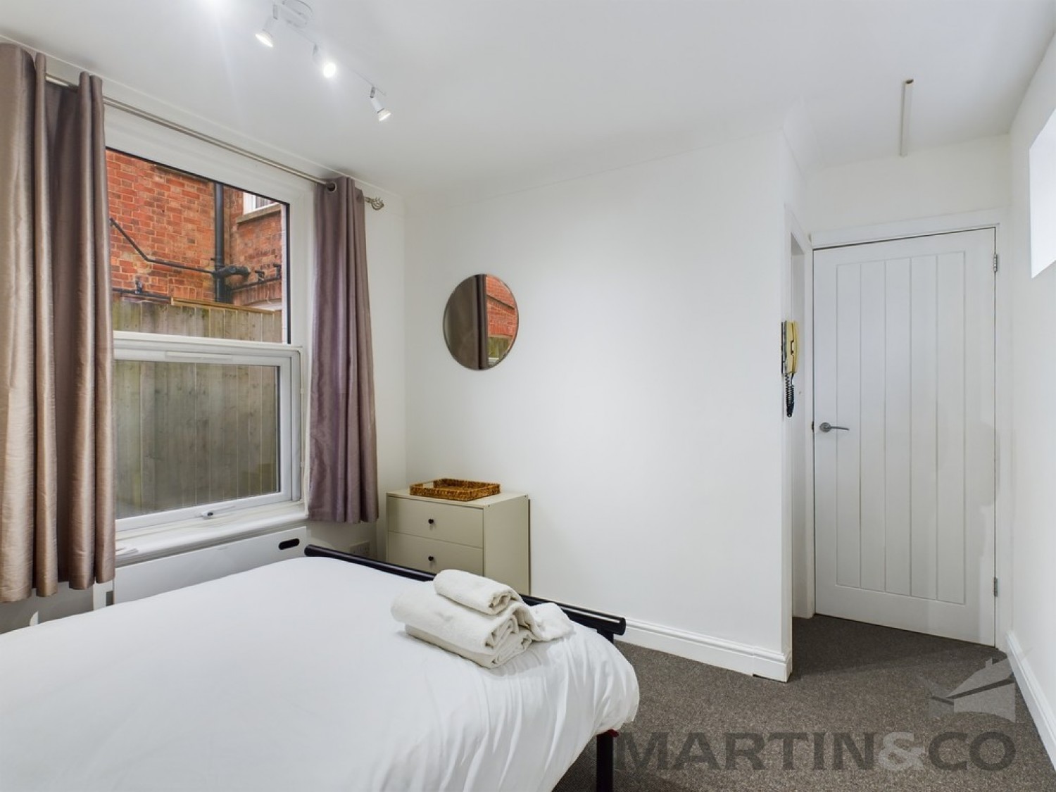 1 bedroom Flat for Letting Granville Road, St Albans, Herts