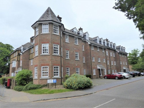 Chime Square, Central St Albans