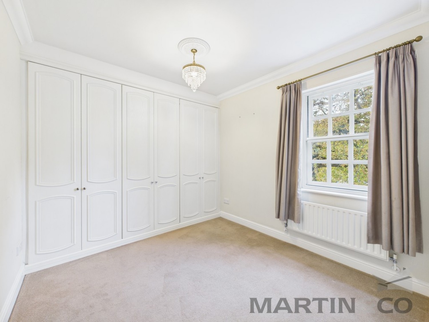 Chime Square, Central St Albans