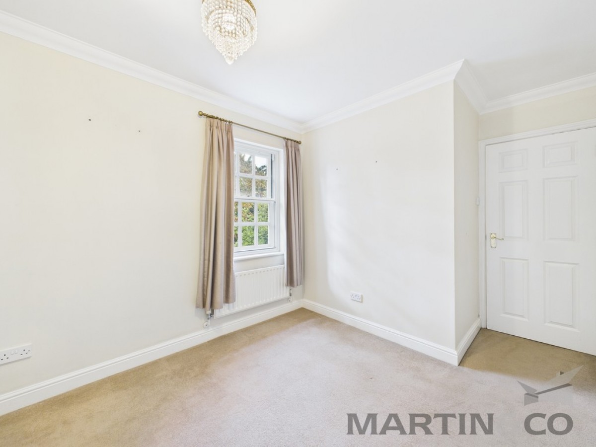 Chime Square, Central St Albans