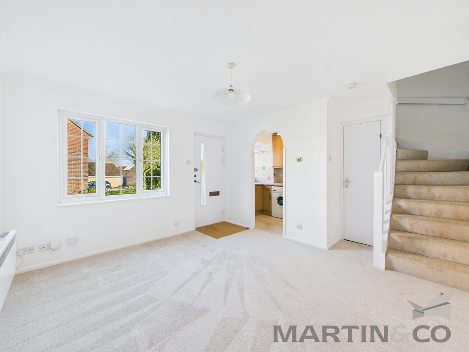 Richmond Walk, Jersey Farm, St Albans