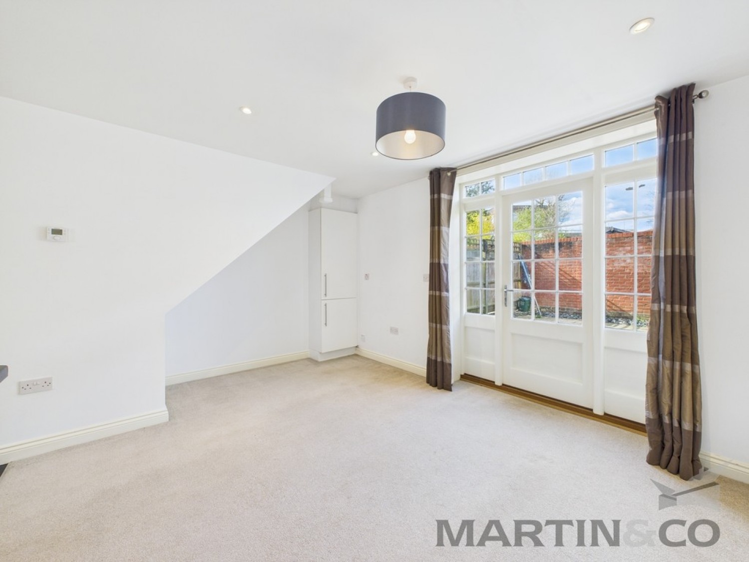 Dunham Mews, Hatfield