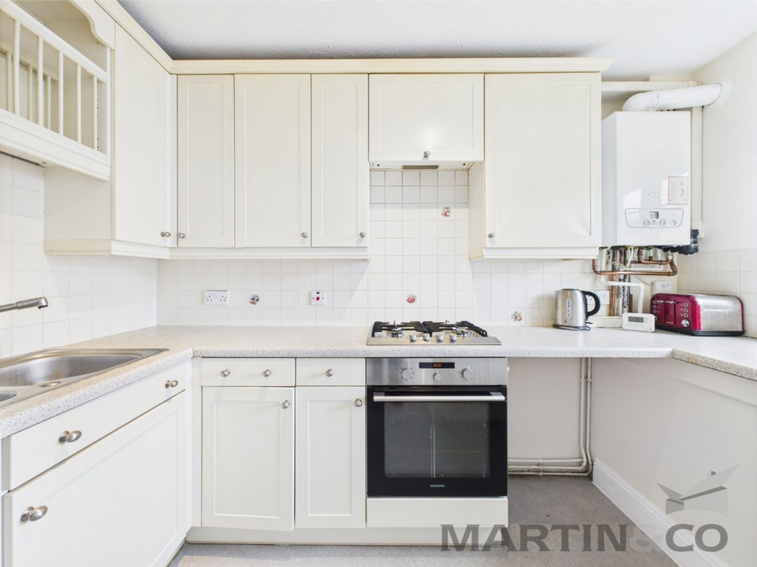Holmbury St Mary Court, St Albans