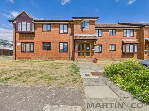 Broadlake Close, London Colney, St Albans