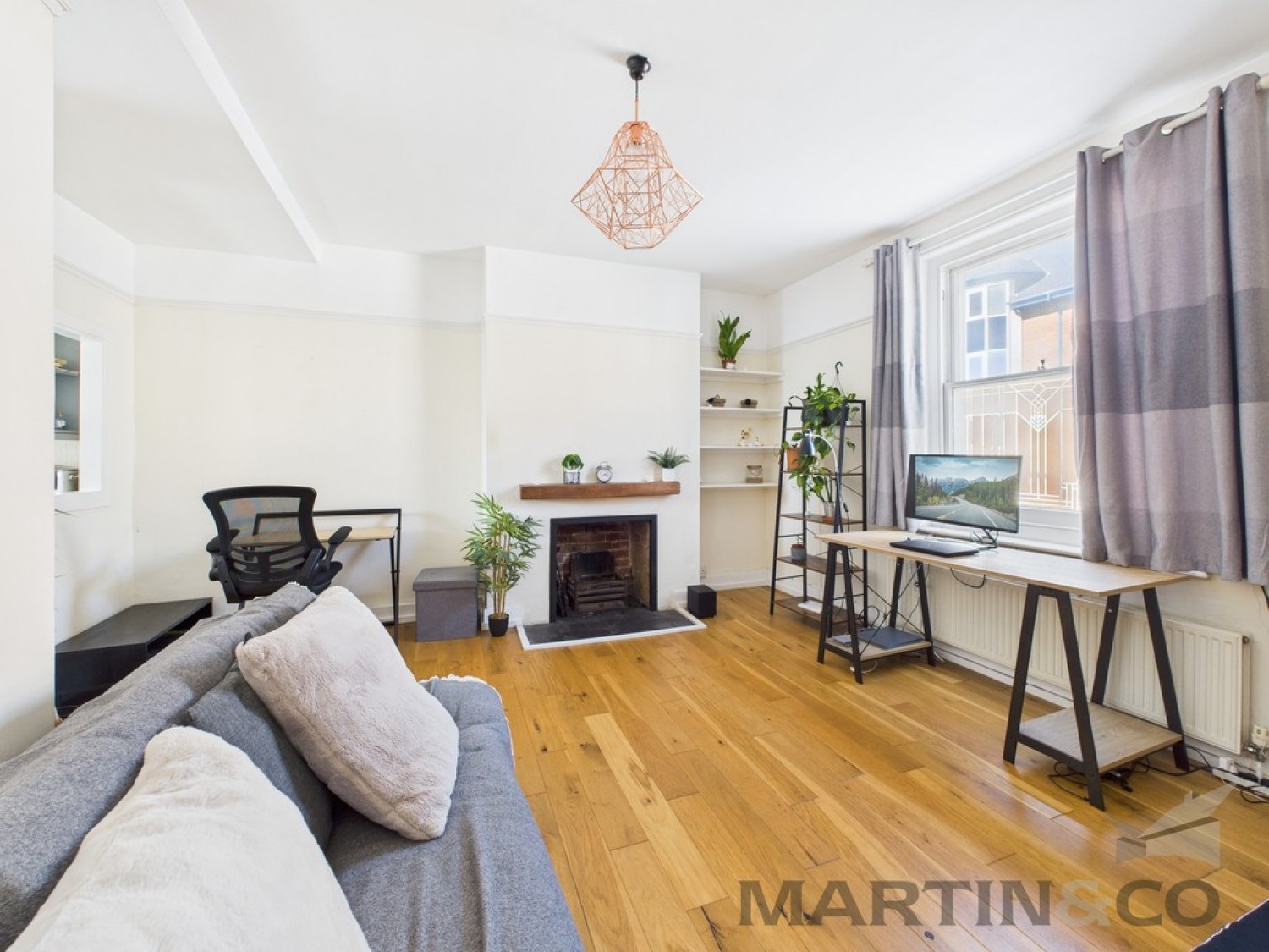 2 bedroom Flat for Sale London Road, St Albans