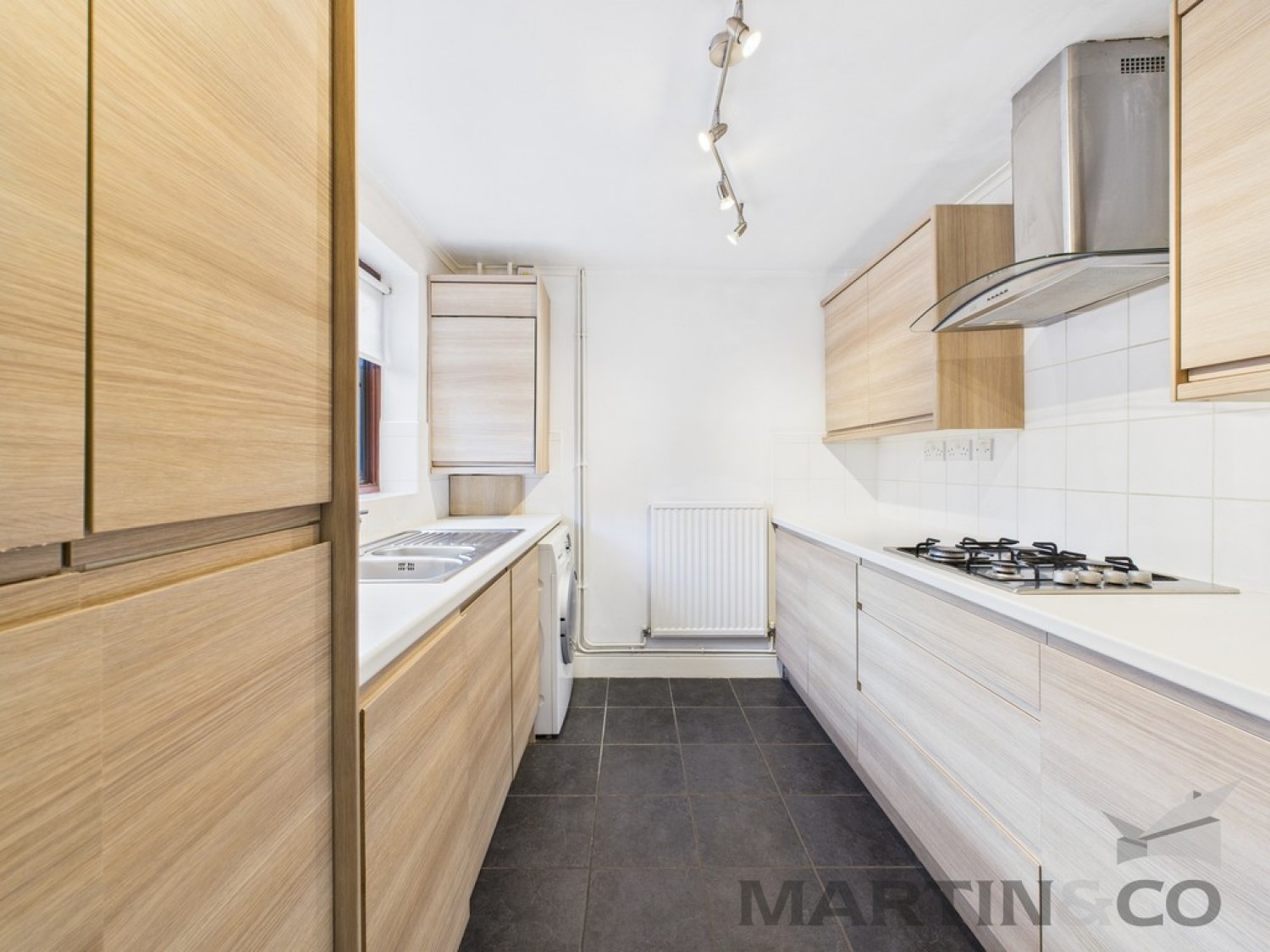 2 bedroom House for Sale Edmond Beaufort Drive, St Albans