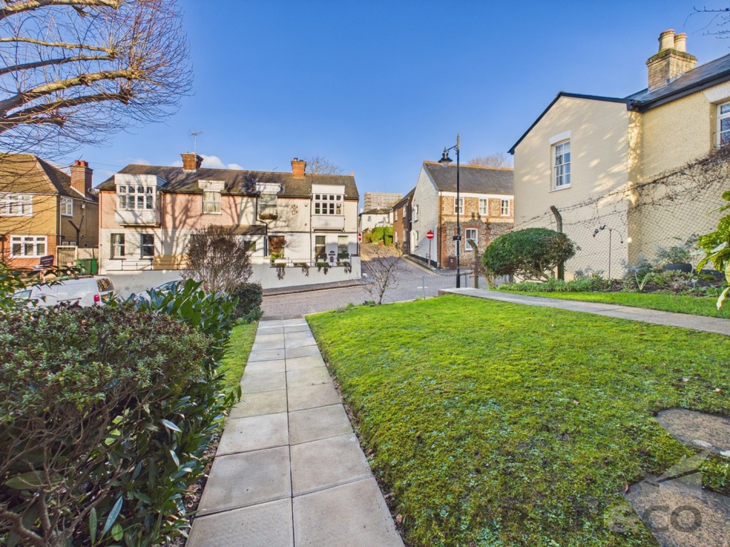 2 bedroom House in Old London Road, St Albans