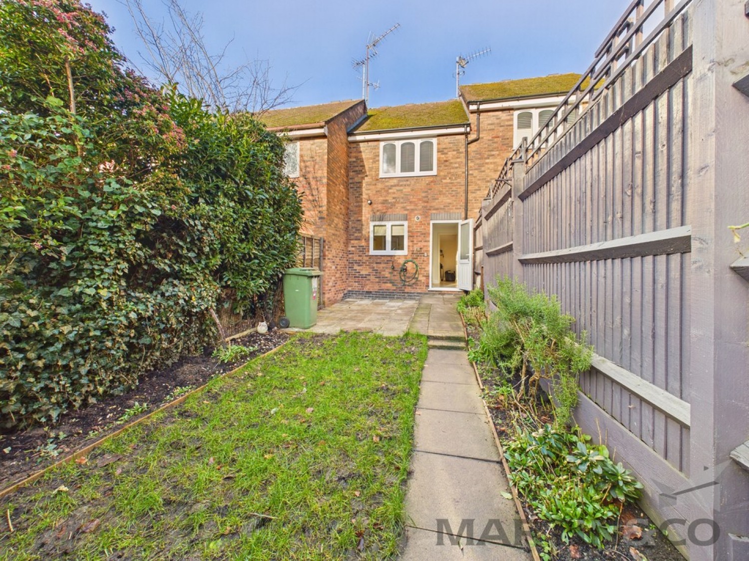 2 bedroom House in Old London Road, St Albans