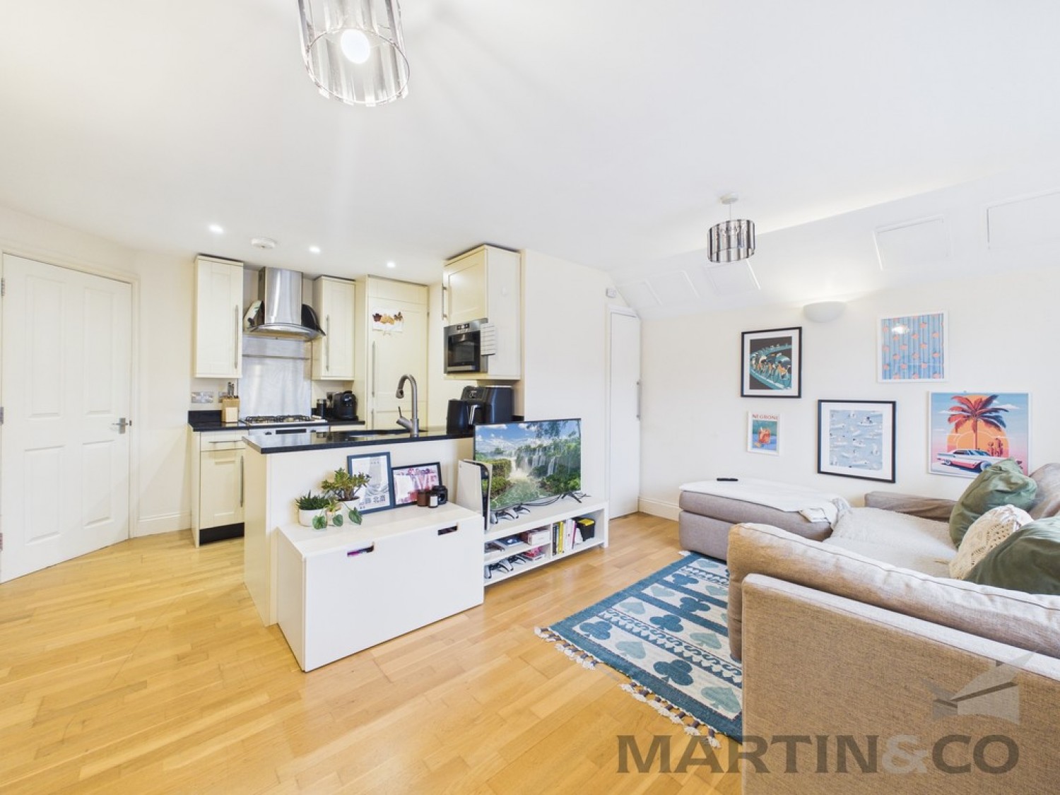 2 bedroom Flat for Sale Bede Court, Royston Road