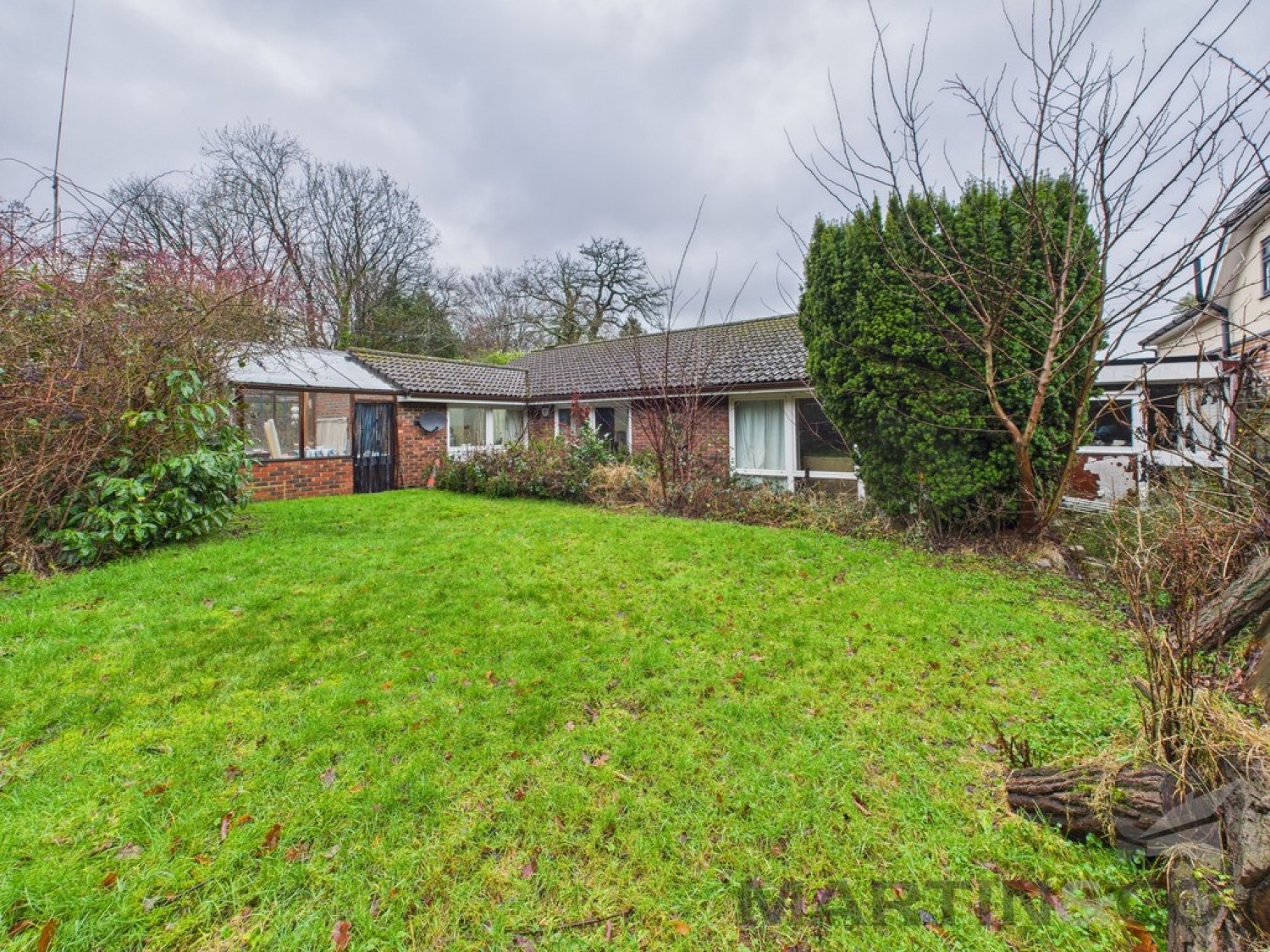 3 bedroom Bungalow for Sale Hazel Road, Park Street, St Albans