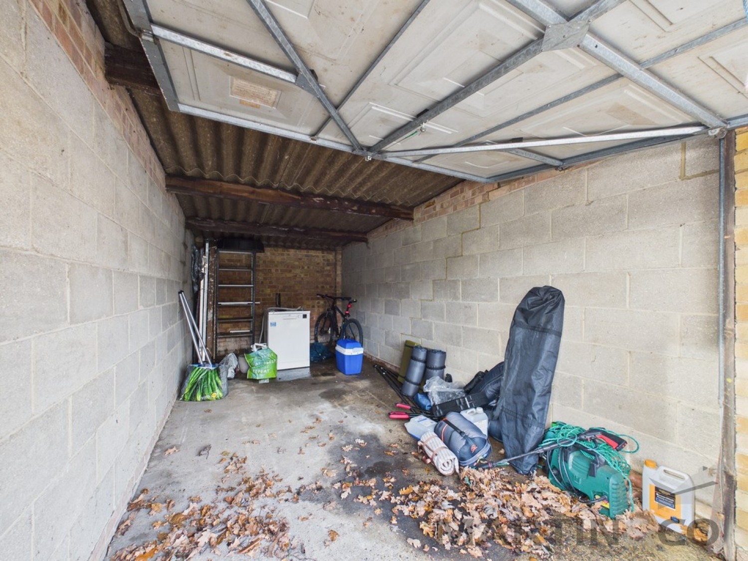 2 bedroom Flat in Ryecroft Court, St Albans